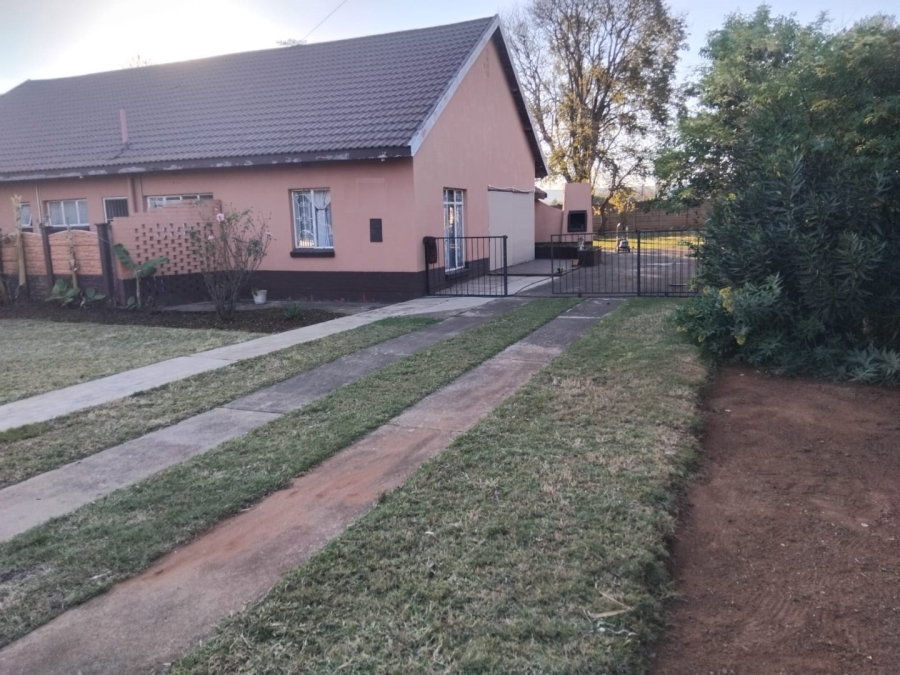 3 Bedroom Property for Sale in Stilfontein Ext 3 North West